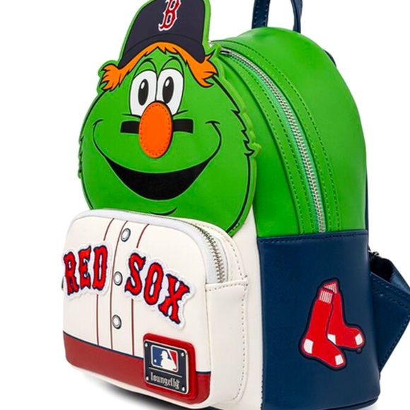 ❤️👹⚾️Loungefly MLB Boston Red Sox Green Monster⚾️👹❤️(have matching wallet) - Picture 2 of 7